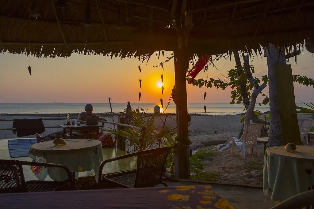Lanta Coral Beach Resort Koh Lanta